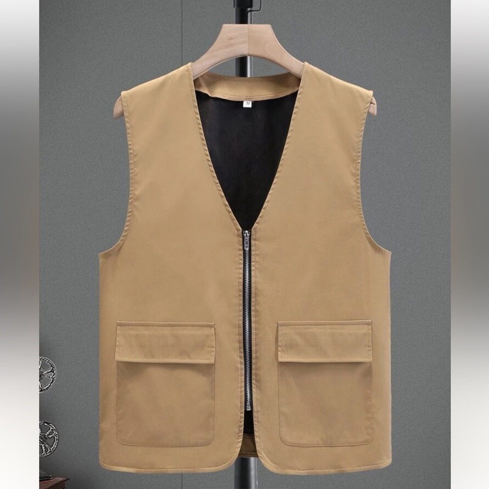 NWOT Men's Zip Up Vest Jacket Shein